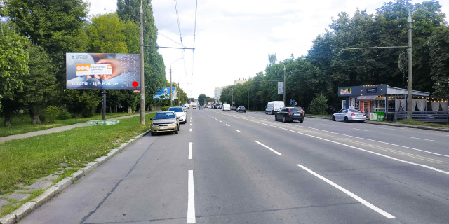 Щит 6x3,  Миру пр. 95 (спрортклуб Літіум, навпроти с-т Сільпо)