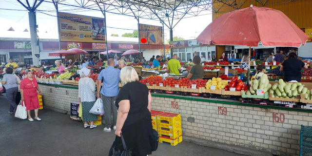 Щит 6x3,  Соборна вул.11 (центр. продринок, №1, внутр)