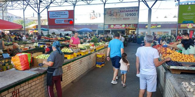 Щит 6x3,  Соборна вул.11 (центр. продринок, №5, внутр)