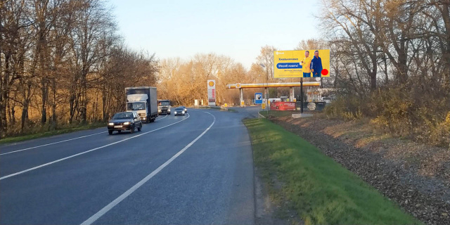 Щит 6x3,  В'їзд з Чернівців (азс Shell, H03)