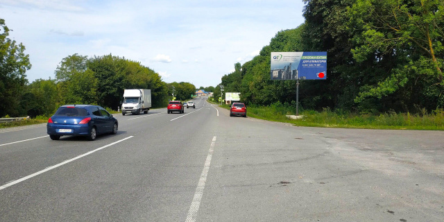 Щит 6x3,  В'їзд зі Львова (с.Мацьківці, М12)