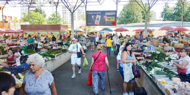 Щит 6x3,  Соборна вул.11 (центр. продринок, №6, внутр)