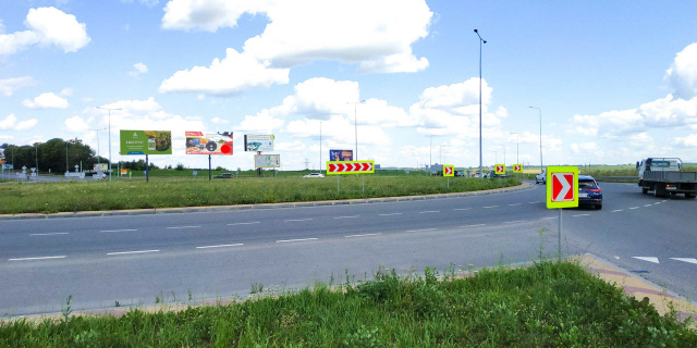 Щит 6x3,  В'їзд зі Львова (коло. правий, М12)