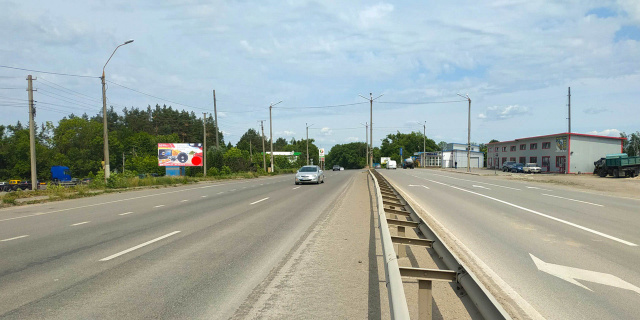 Щит 6x3,  В'їзд з Чернівців (біля тсц Караван, азс АМІК, H03) №1