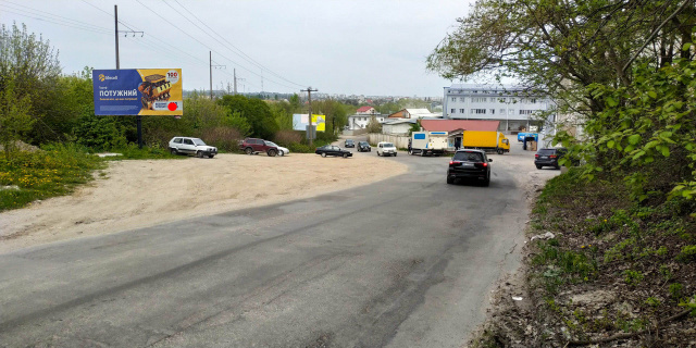 Щит 6x3,  Геологів вул. 2/1 (в'їзд на Речовий ринок)